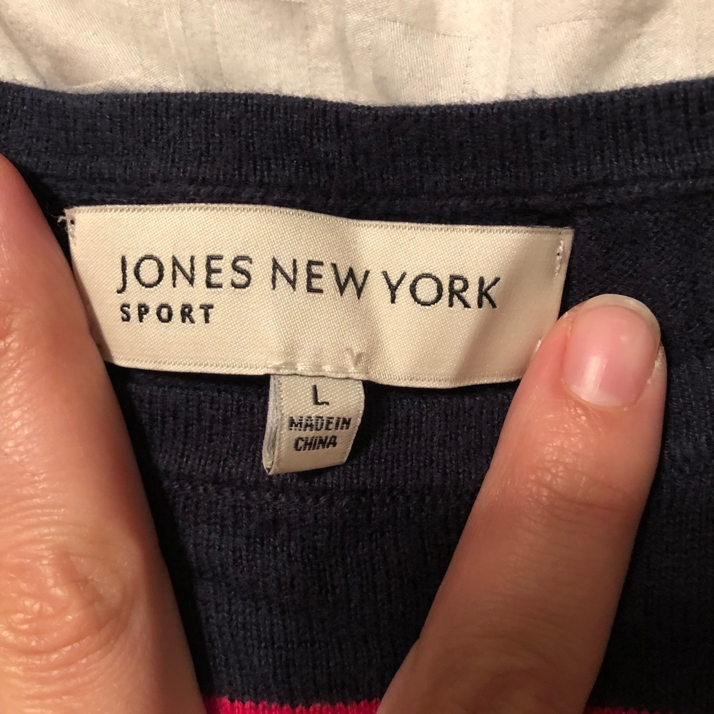 Sweater - Picture 2 of 2